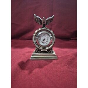 Cracker Barrell American Heritage  Pewter Eagle Desk Clock New Battery